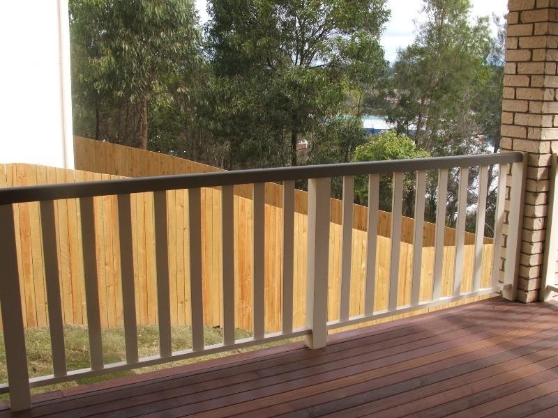 1 Tralee  Ct, Carrara QLD 4211