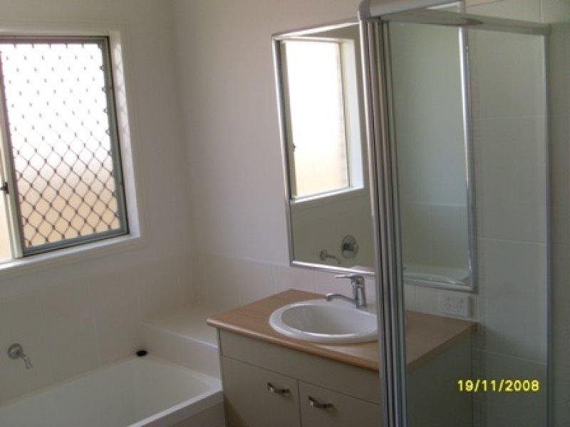 4 Barrallier  Pl, Drewvale QLD 4116