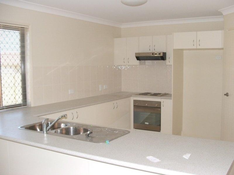 10 Olivine  Ct, Rothwell QLD 4022