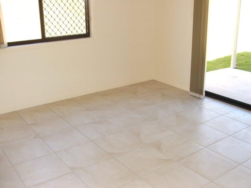49 Greene St, Rothwell QLD 4022