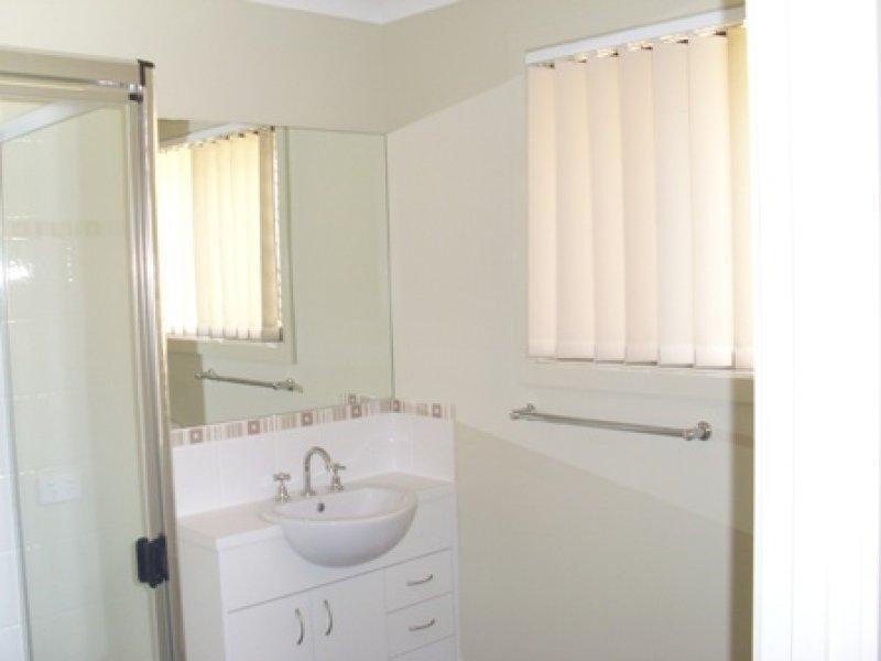 22 Peppertree Ct, Holmview QLD 4207