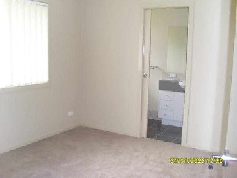 14 Patsy  Cres, Redbank Plains QLD 4301