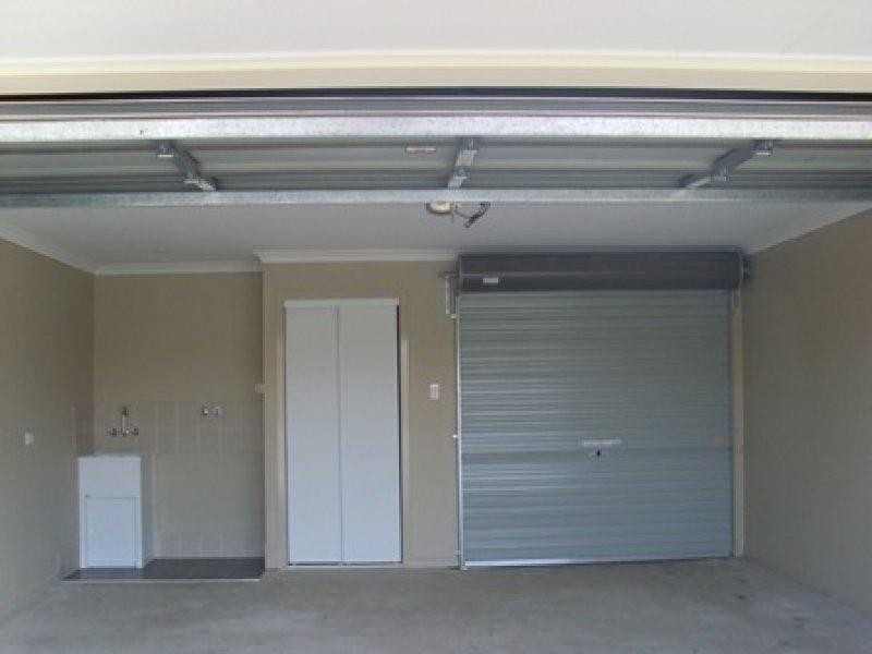 5 Shaun  St, Redbank Plains QLD 4301