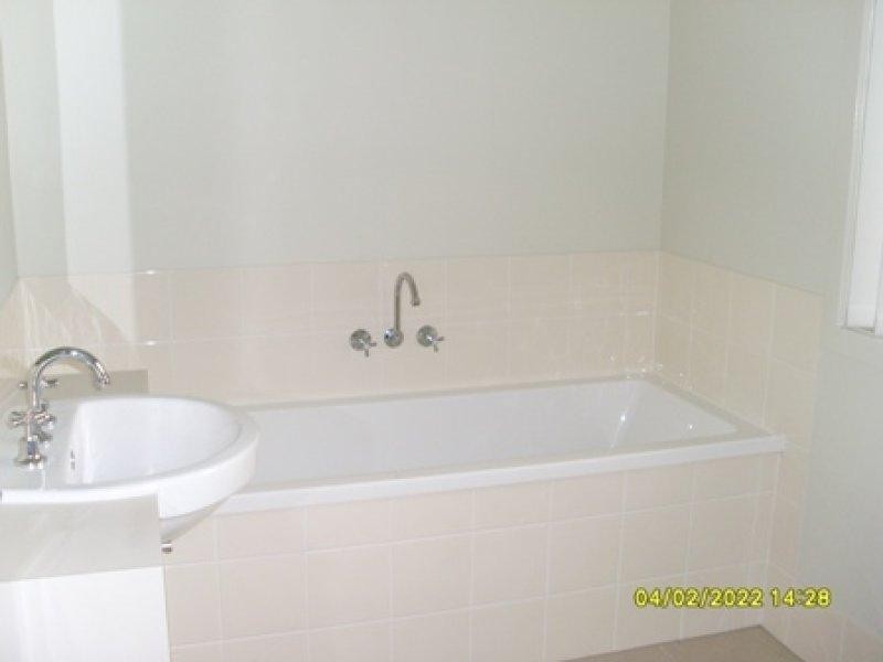 3 Patsy  Cres, Redbank Plains QLD 4301