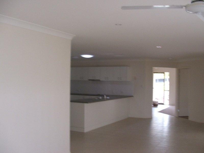 5 Tralee  Ct, Carrara QLD 4211