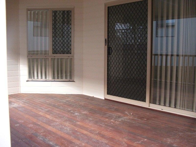 5 Tralee  Ct, Carrara QLD 4211