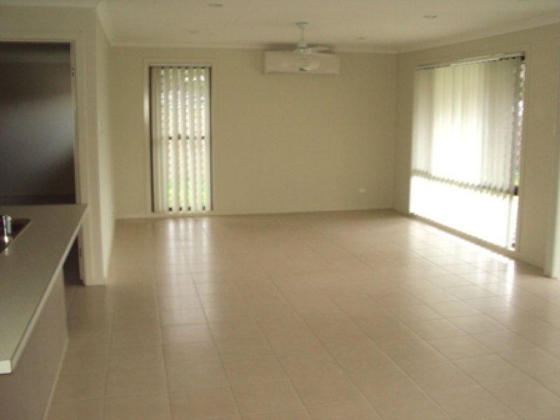 13 Rawson  Ct, Holmview QLD 4207