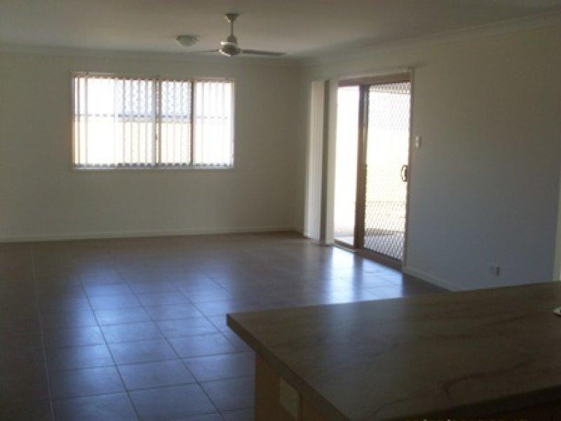 18 Twin Rivers  Dr, Eagleby QLD 4207