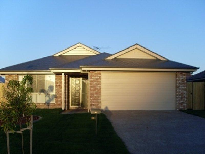 13 Sandpiper Cct, Eagleby QLD 4207