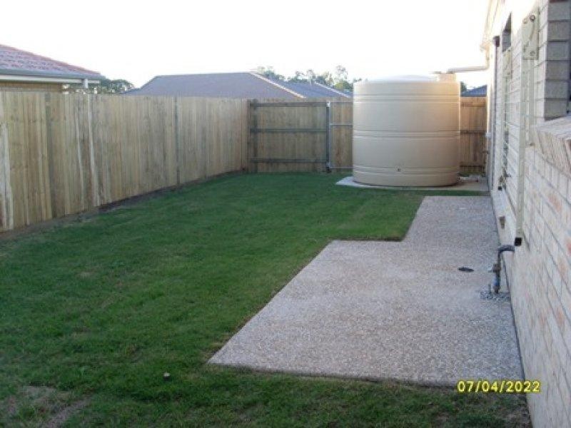 2 Sandpiper  Cct, Eagleby QLD 4207