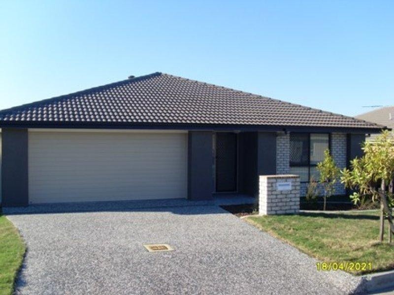 8 Starling  St, Eagleby QLD 4207