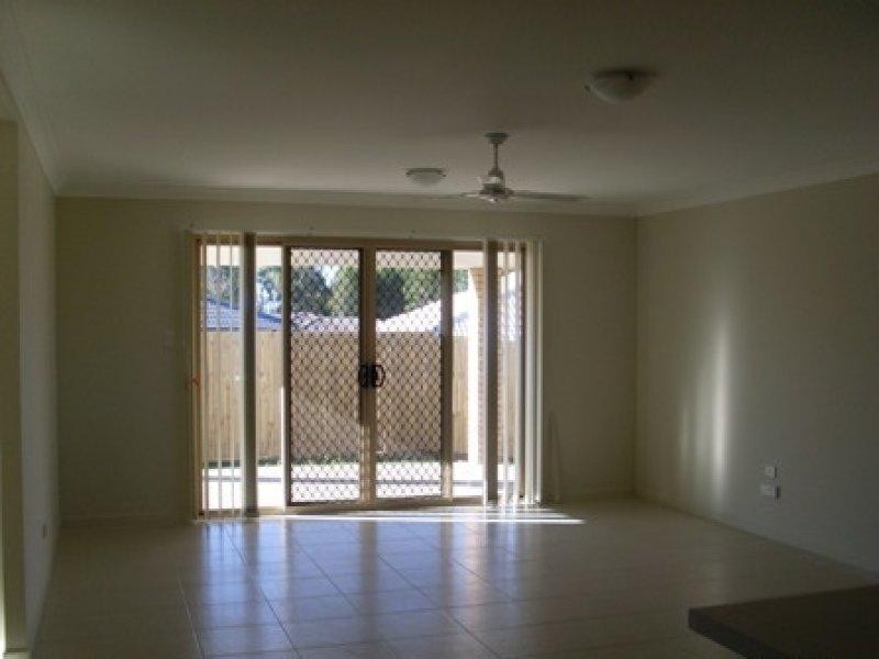 6 Starling  St, Eagleby QLD 4207