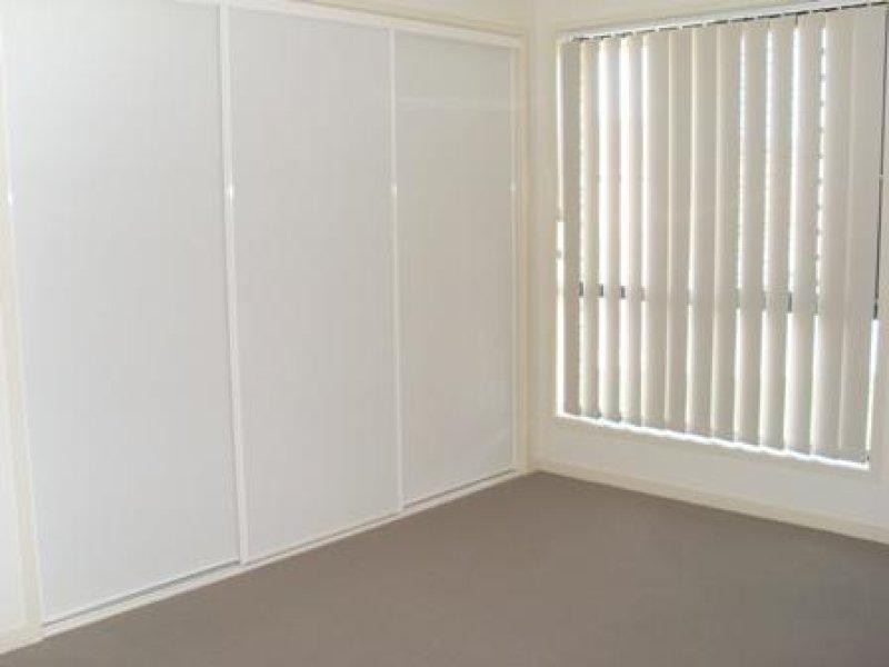 3 Kite Cres, Eagleby QLD 4207