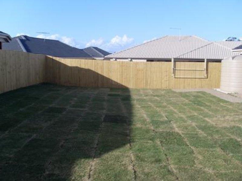 3 Kite Cres, Eagleby QLD 4207