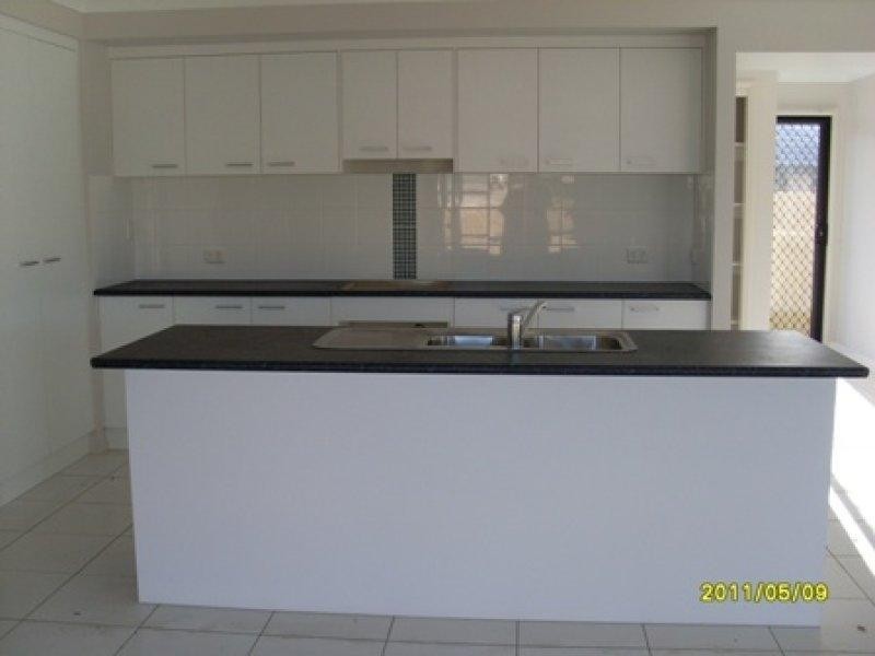 10 Kite Ct, Eagleby QLD 4207