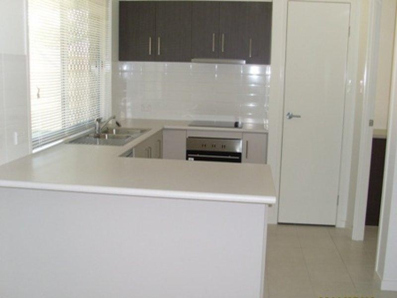 26 Twin Rivers Dr, Eagleby QLD 4207
