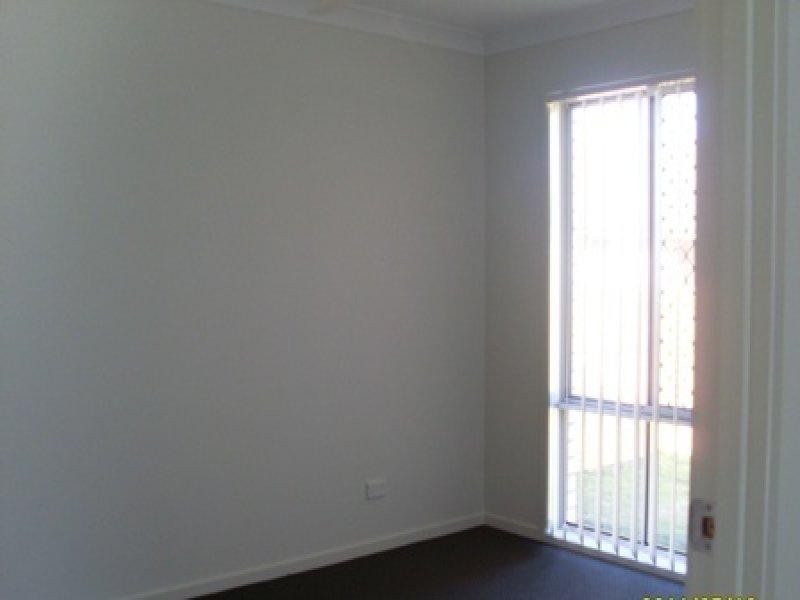 26 Twin Rivers Dr, Eagleby QLD 4207