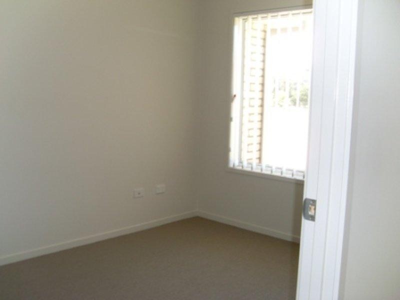 28 Twin Rivers  Dr, Eagleby QLD 4207