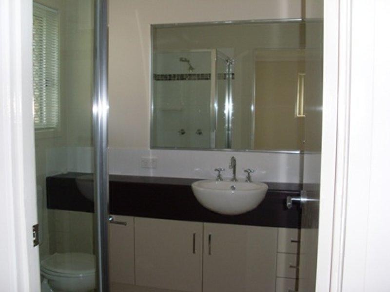 11 Sandpiper  Cct, Eagleby QLD 4207