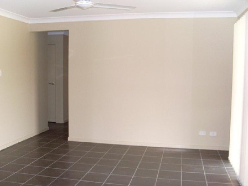 44 Penrose Cct, Redbank Plains QLD 4301