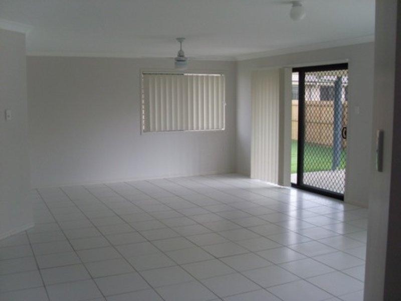 6 Twin Rivers Dr, Eagleby QLD 4207