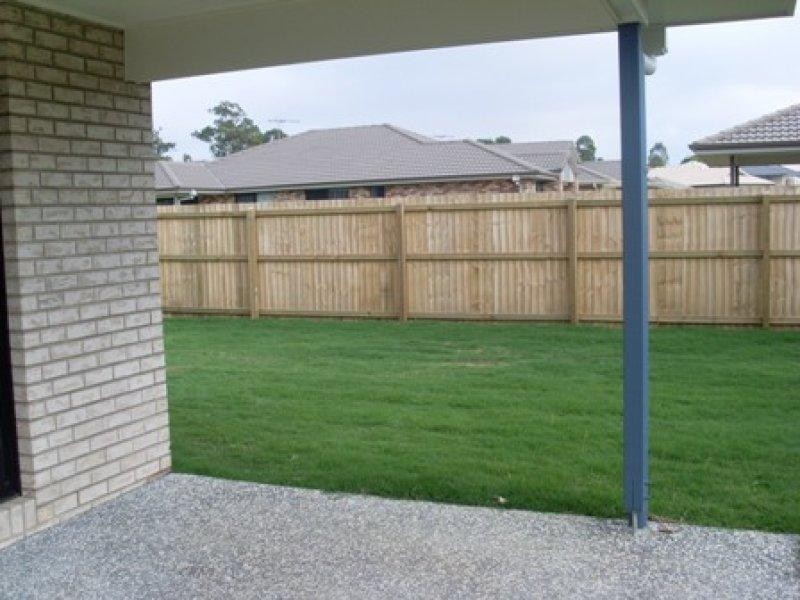 6 Twin Rivers Dr, Eagleby QLD 4207