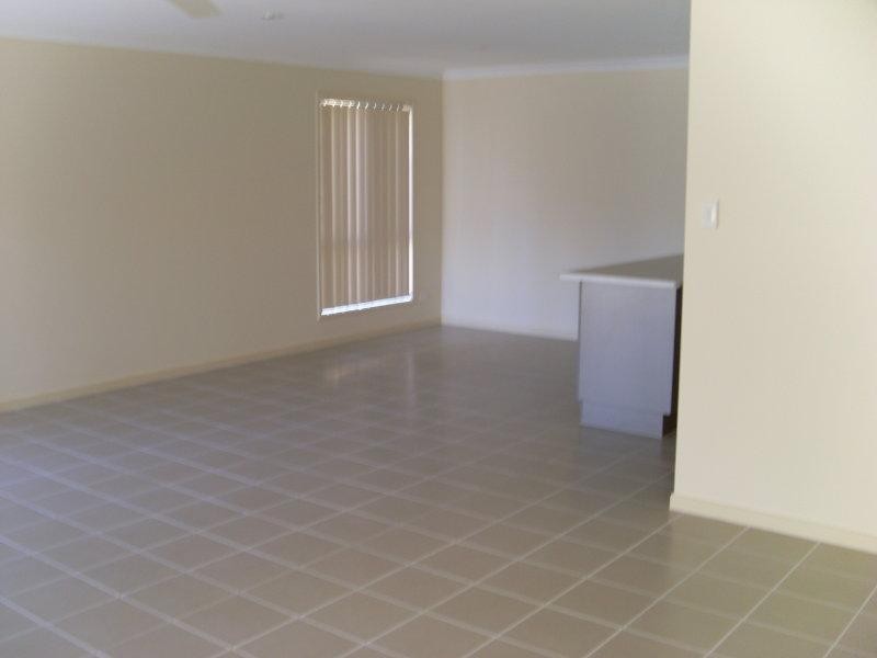 15 Chanel  Pl, Durack QLD 4077