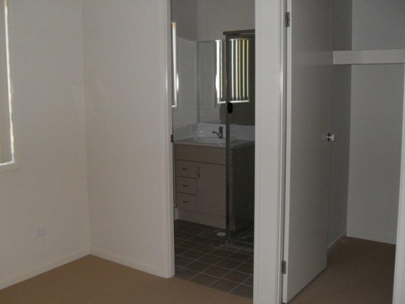 15 Mary Jane  Ct, Joyner QLD 4500