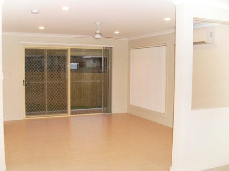 9 Wandera Ct, Redbank Plains QLD 4301