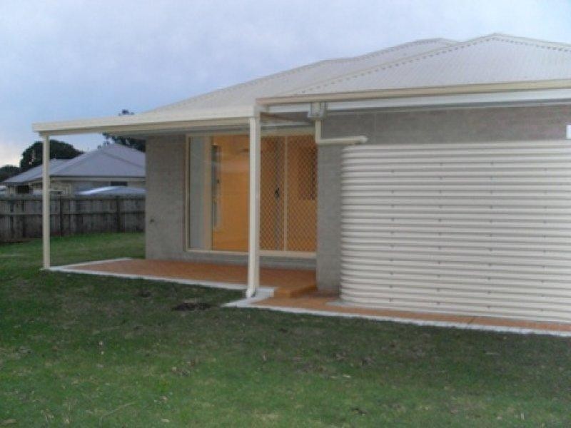 9 Wandera Ct, Redbank Plains QLD 4301