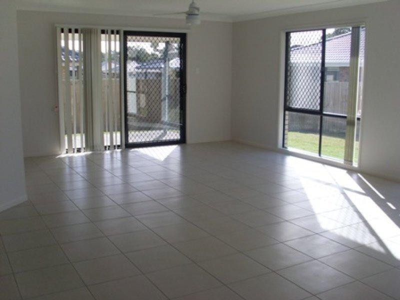 30 Twin Rivers Dr, Eagleby QLD 4207