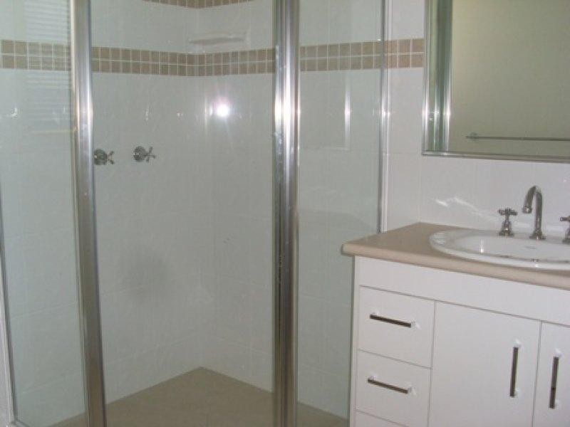 10 Sandpiper  Cct, Eagleby QLD 4207