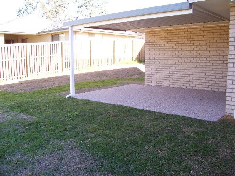 6 Willow Pl, Heathwood QLD 4110