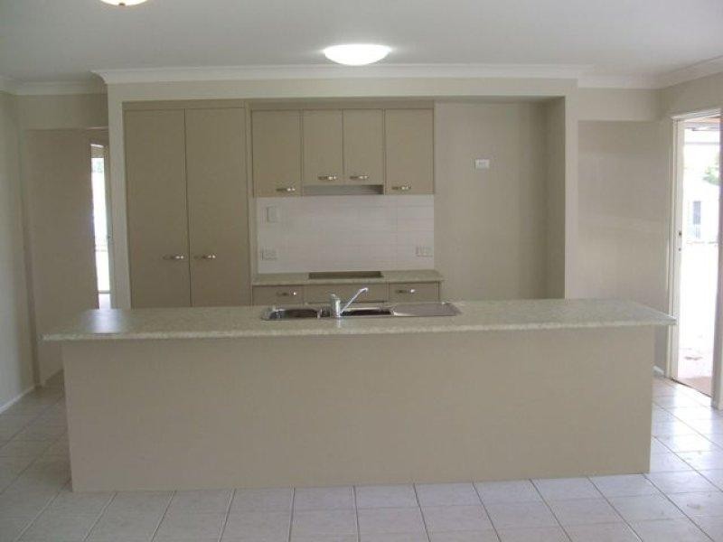 6 Fiddlewood St, Victoria Point QLD 4165