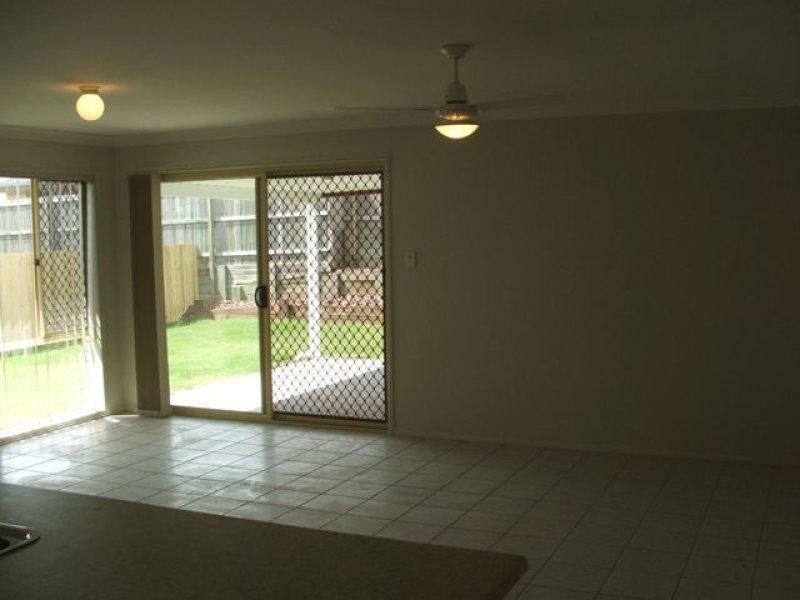 6 Fiddlewood St, Victoria Point QLD 4165