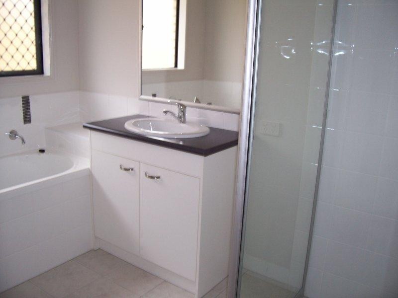 1 Dudley  Ct, Crestmead QLD 4132