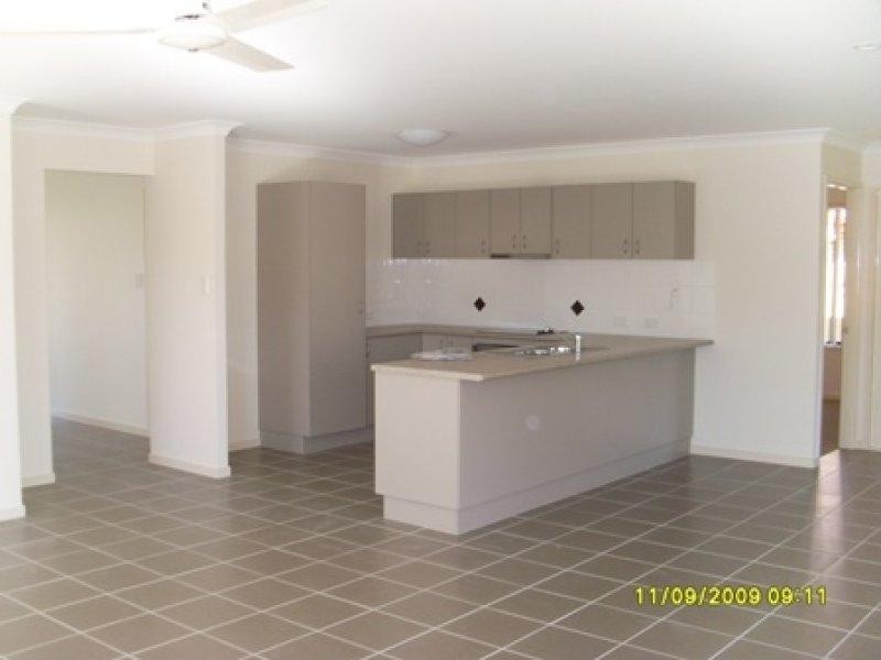 11 Patsy  Cres, Redbank Plains QLD 4301