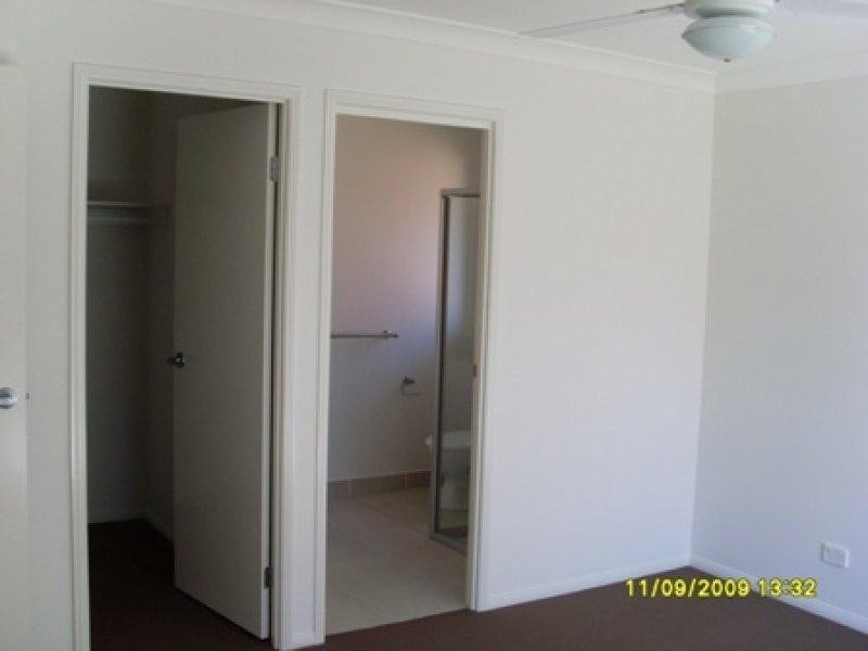 6 Treeline Pl, Durack QLD 4077