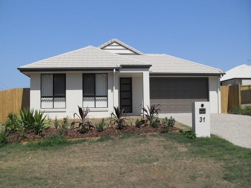 31 Castlewellan  Cct, Warner QLD 4500