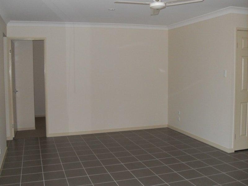 31 Castlewellan  Cct, Warner QLD 4500