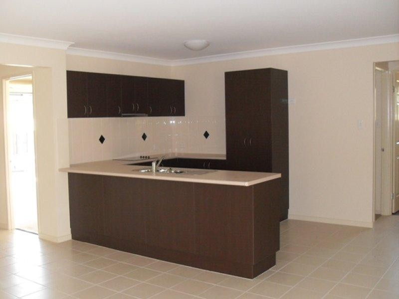 46 Castlewellan  Cct, Warner QLD 4500