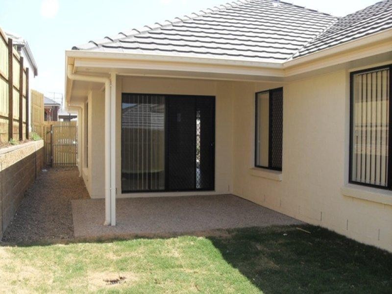 46 Castlewellan  Cct, Warner QLD 4500