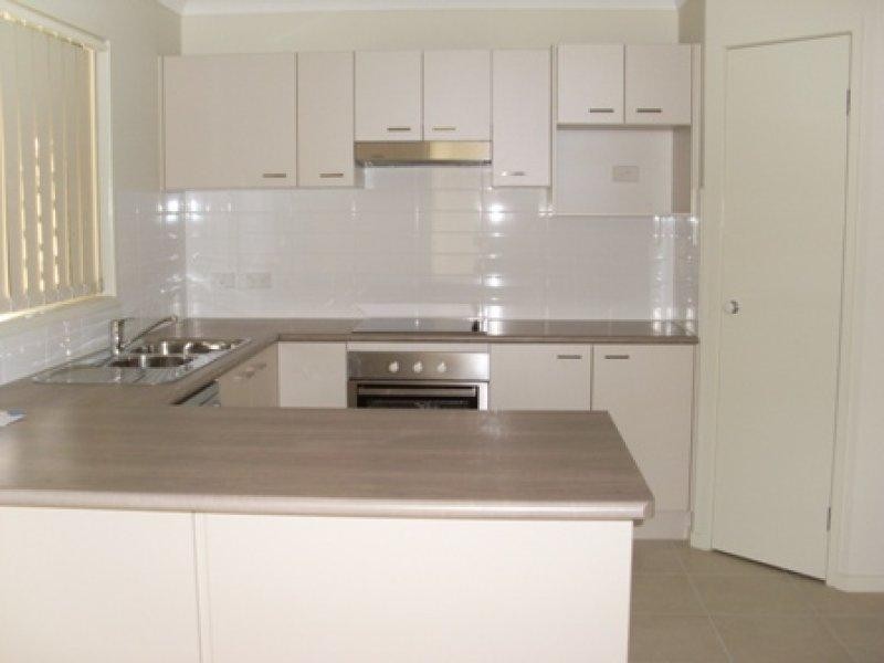 8 Nathan Cl, Redbank Plains QLD 4301