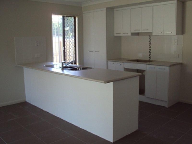 101 Tindle St, Redbank Plains QLD 4301