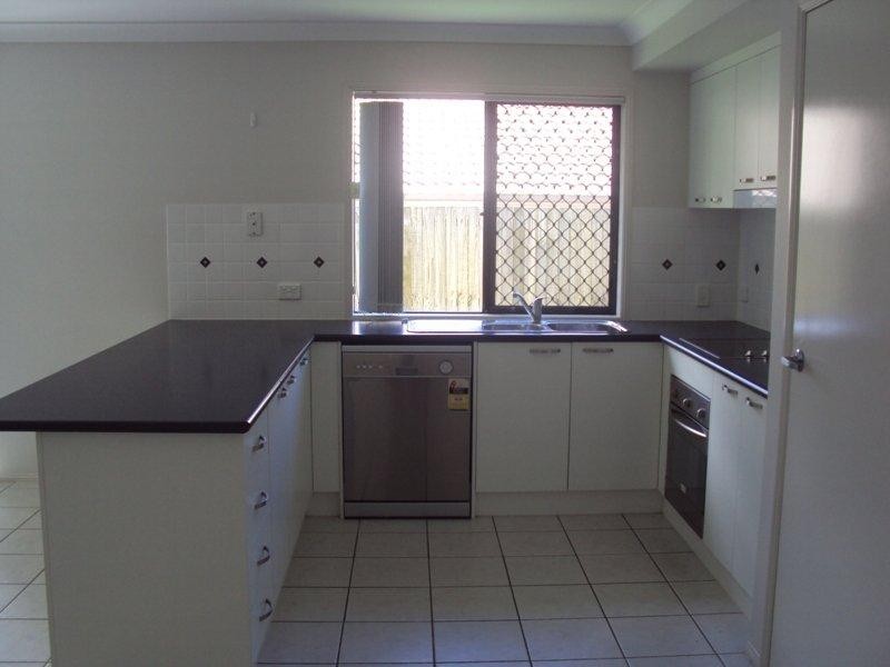 61 Henderson Cres, Drewvale QLD 4116