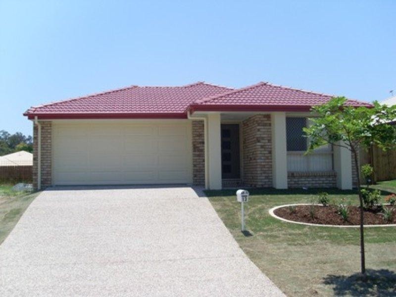 13 Patsy Cres, Redbank Plains QLD 4301