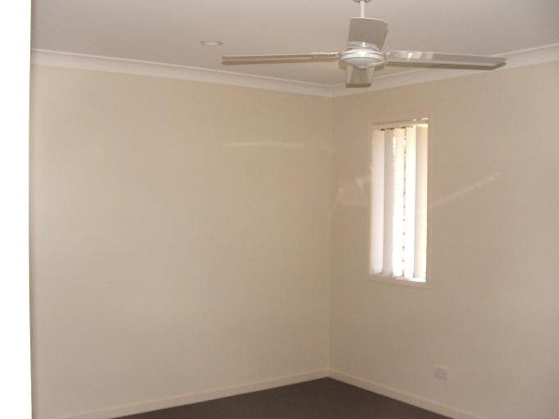 32 Bedivere  Dr, Ormeau QLD 4208