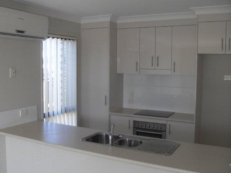 79 Sears Pde, North Lakes QLD 4509