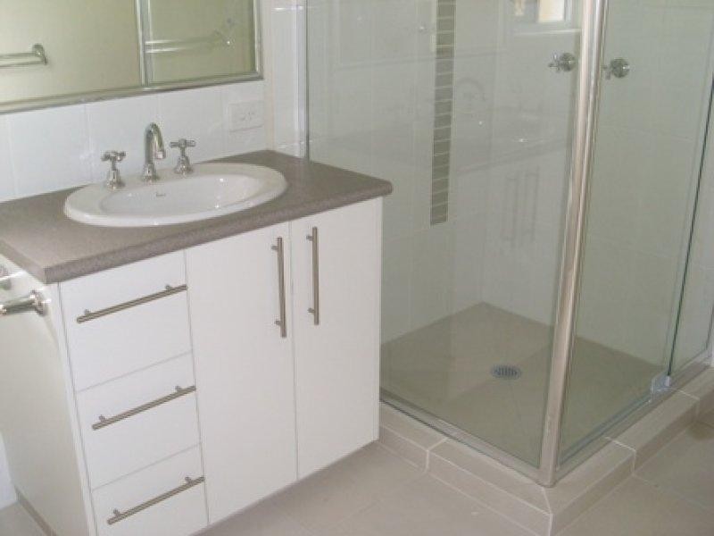 1 Peggy Cres, Redbank Plains QLD 4301