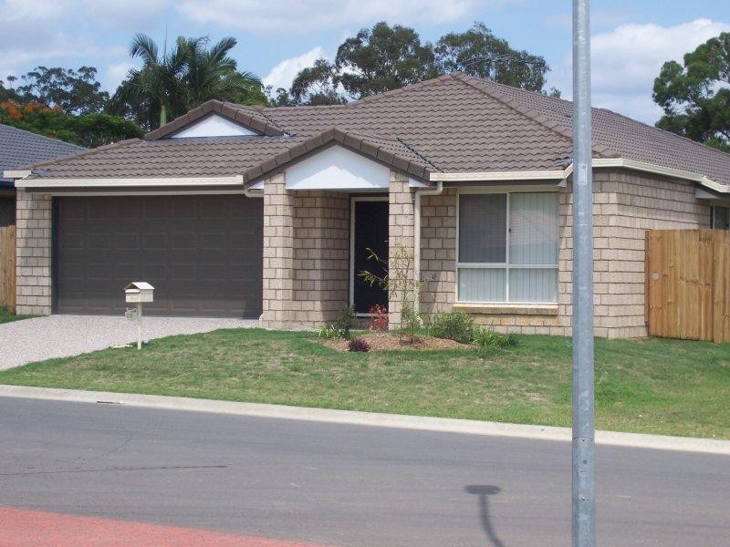 26 Darryl St, Loganlea QLD 4131